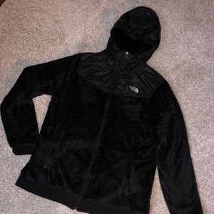 Black North Face Jacket!!